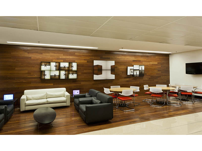 <p><em>Convivendo com a Arte: Conhecendo Artistas - Ateliê Fidalga</em> | 2011</p>
<p>Edifício sede do Banco Santander, São Paulo, SP, Brasil</p>
<p>foto: Ding Musa</p>