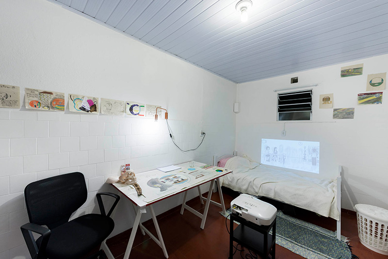 <p>Vista geral da exposição, segunda sala</p>
<p>foto: Ding Musa</p>
